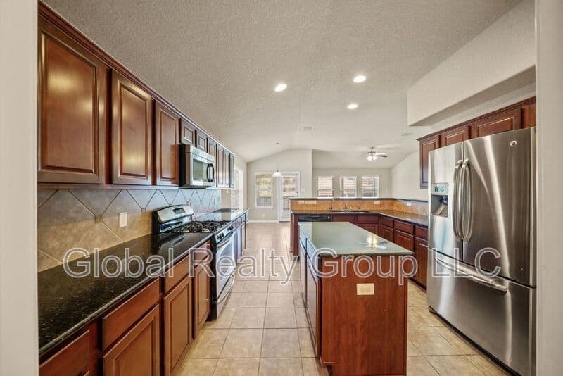 San Antonio House: 7234 Glen Ellen Bay