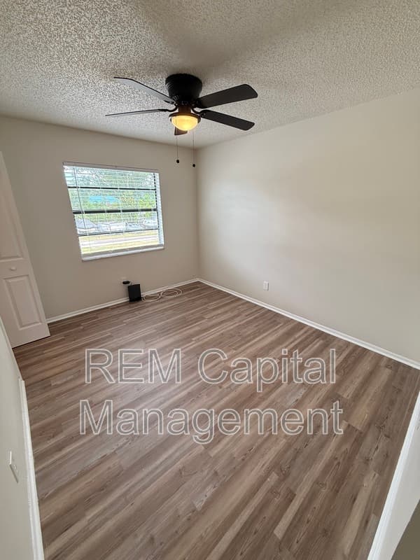 Saint Petersburg Condo: 4201 49th St N