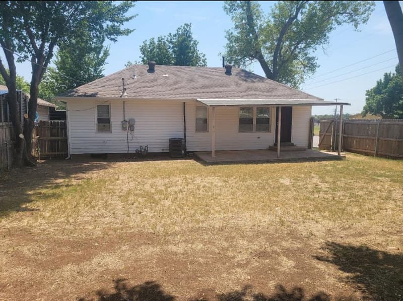 Oklahoma City House: 745 NW 89th St