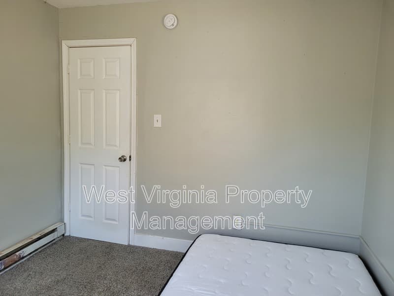 Boomer Condo: 119 Route 60