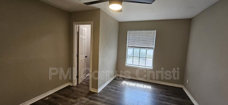 Corpus Christi House: 6014 Lipes Boulevard
