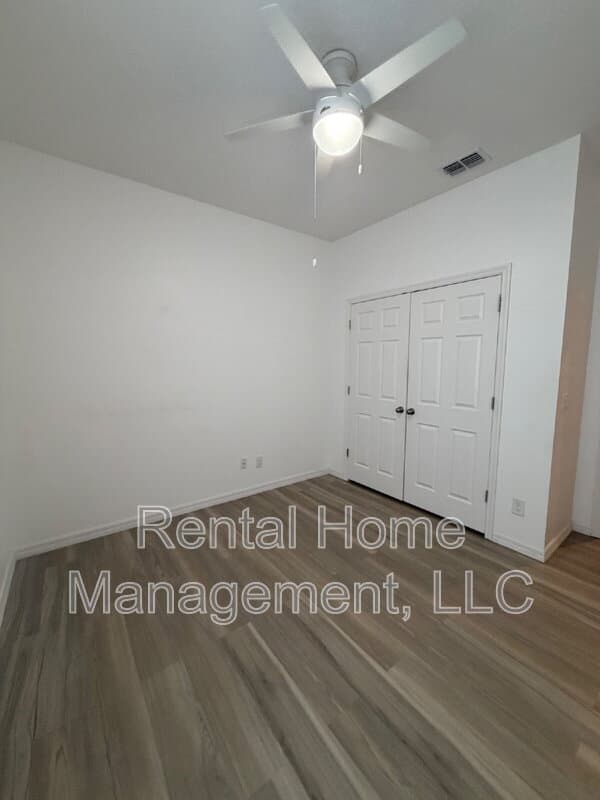 Groveland House: 645 Black Eagle Drive