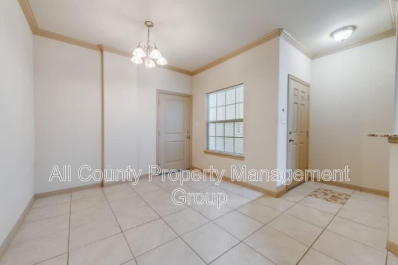 Fort Worth Condo: 1579 Cozy Drive