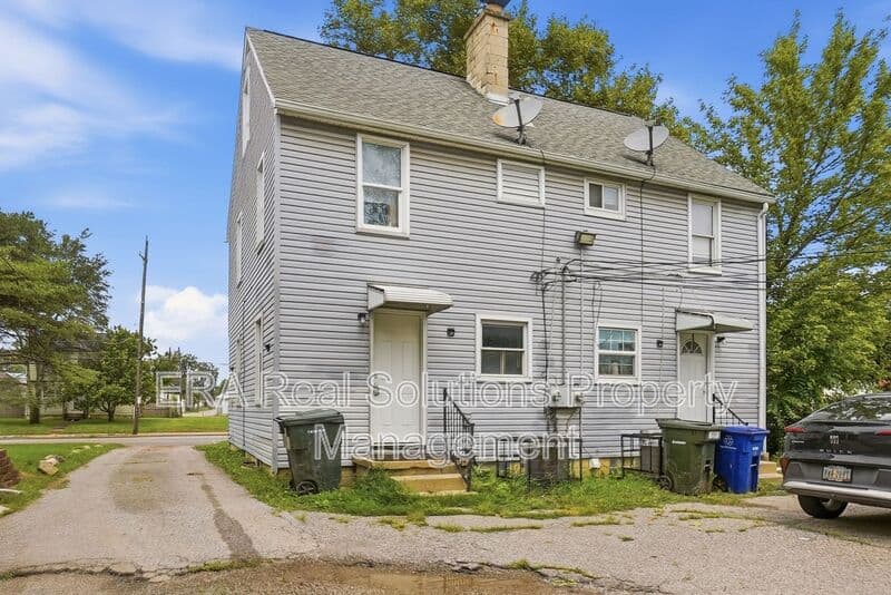 Columbus Condo: 2065 W Mound St