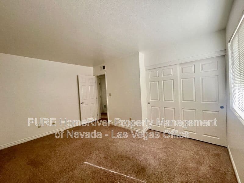 Las Vegas House: 5295 Indian River Dr