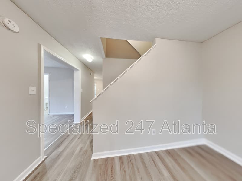 Atlanta House: 729 Cooper St SW