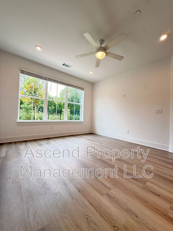 Mt Juliet Townhome: 100 Leggo Ave