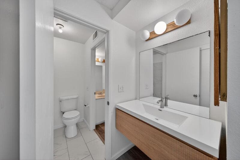 Sacramento Condo: 251 Del Verde Cir