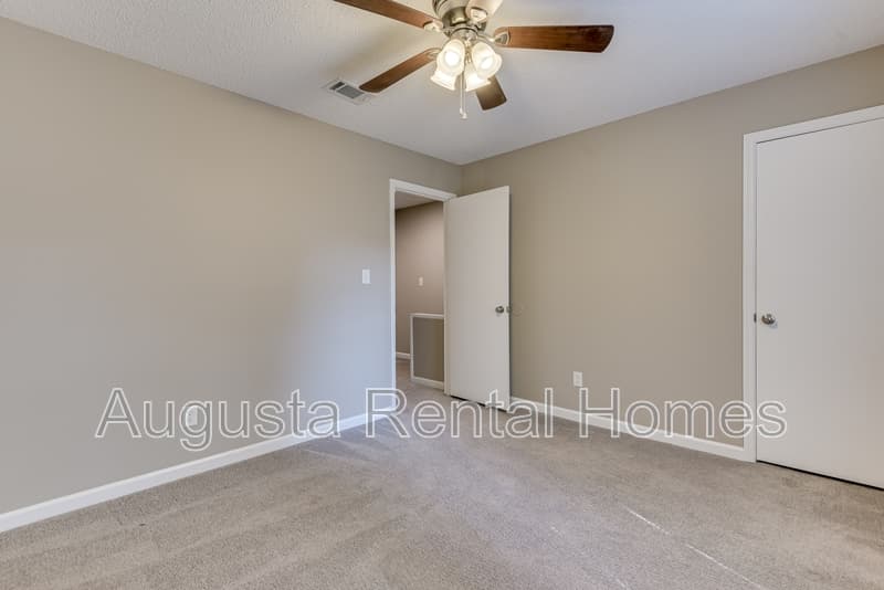 North Augusta Townhome: 138 Chalet North Boulevard - 138