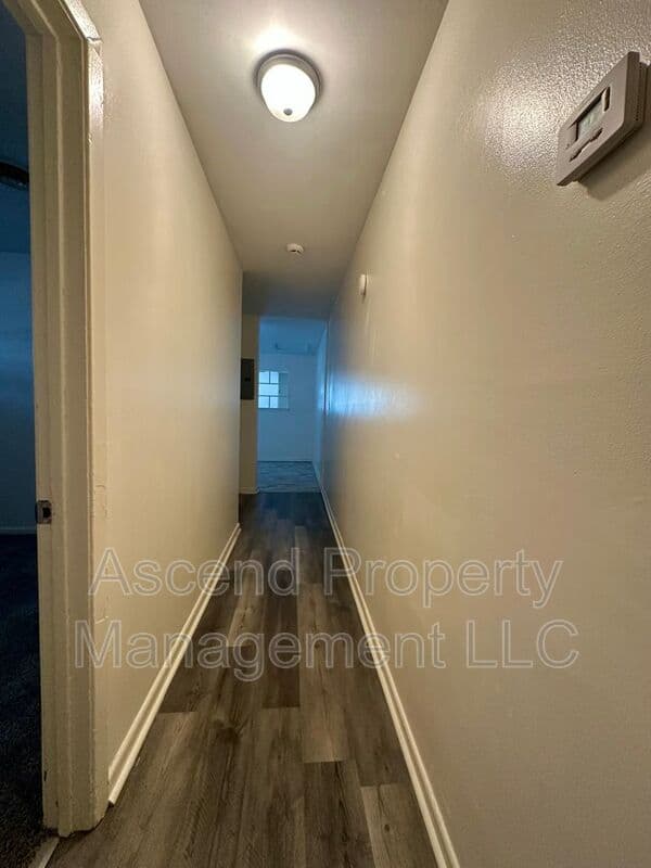 Chattanooga House: 875 N Chamberlain Ave