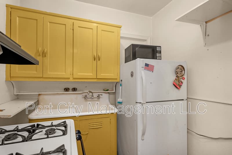 Baltimore Condo: 931 Saint Paul Street - Unit 3R