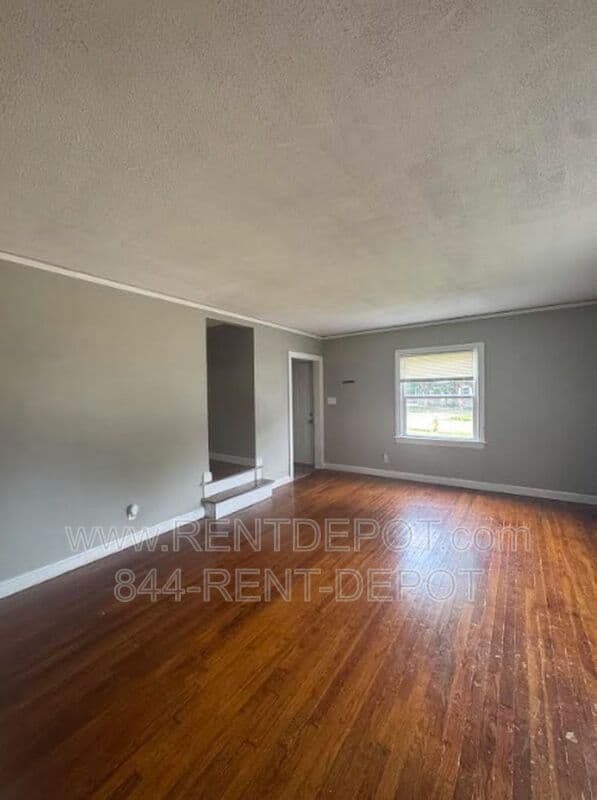 Evansville House: 2513-2515 Adams Ave, Evansville, IN 47714 - Unit 2515