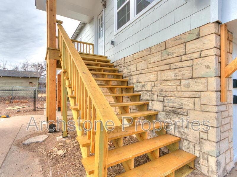 Oklahoma City Townhome: 1231 North Grand Boulevard