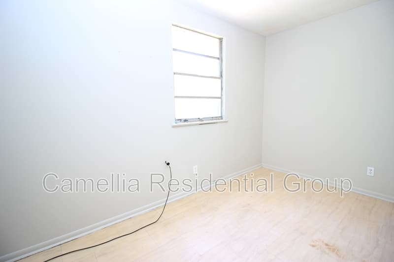 Birmingham House: 913 13th Street