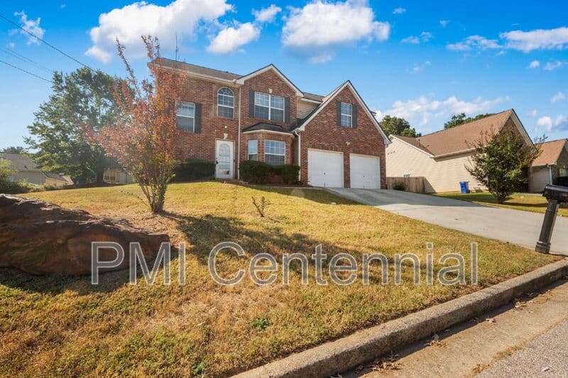 Lithonia House: 7227 Teakwood Pl