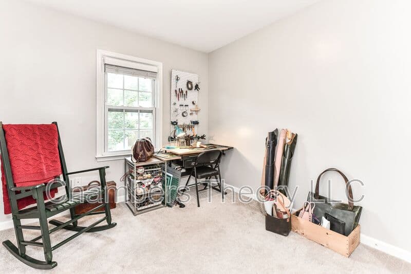 Herndon House: 1350 Shallow Ford Rd