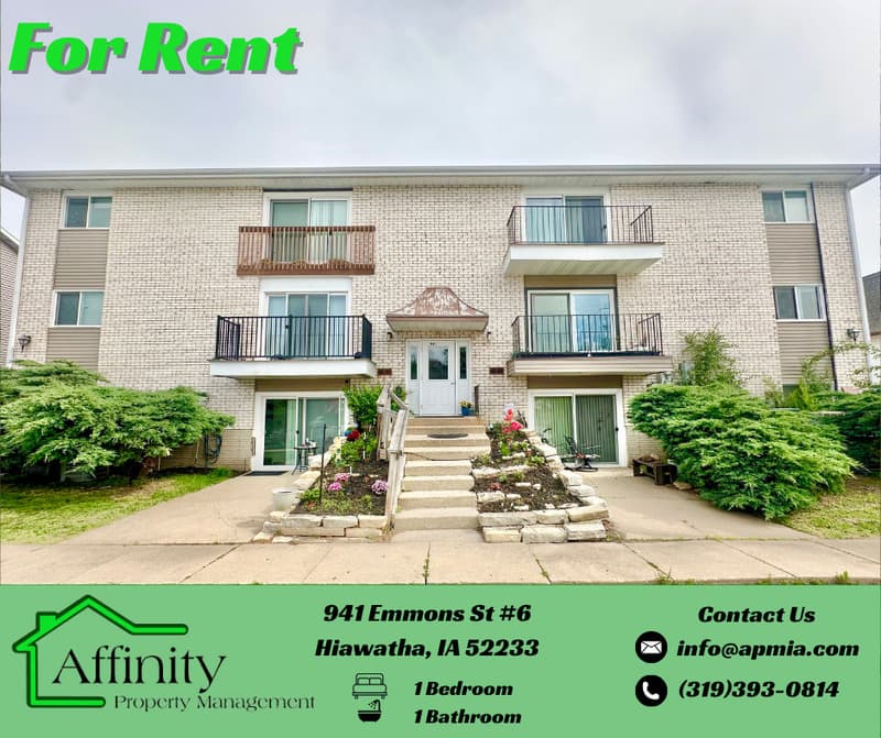 Hiawatha Condo: 941 Emmons St