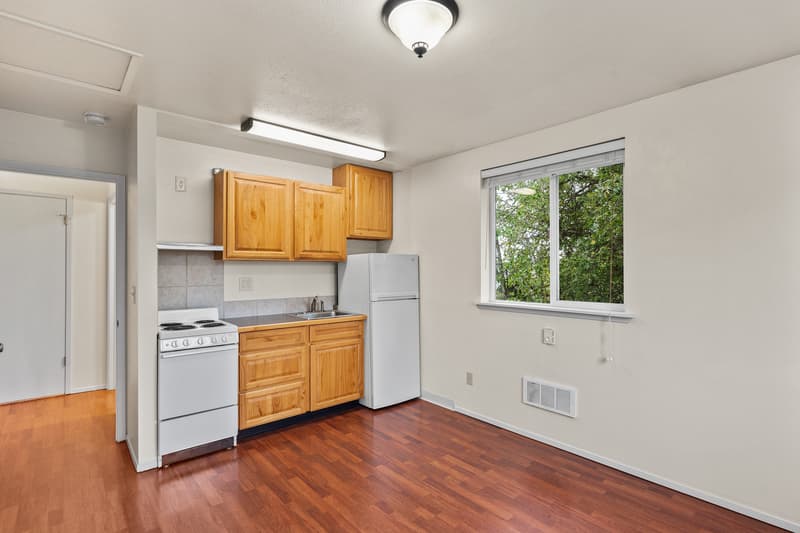 Seattle Condo: 4724 S Findlay St