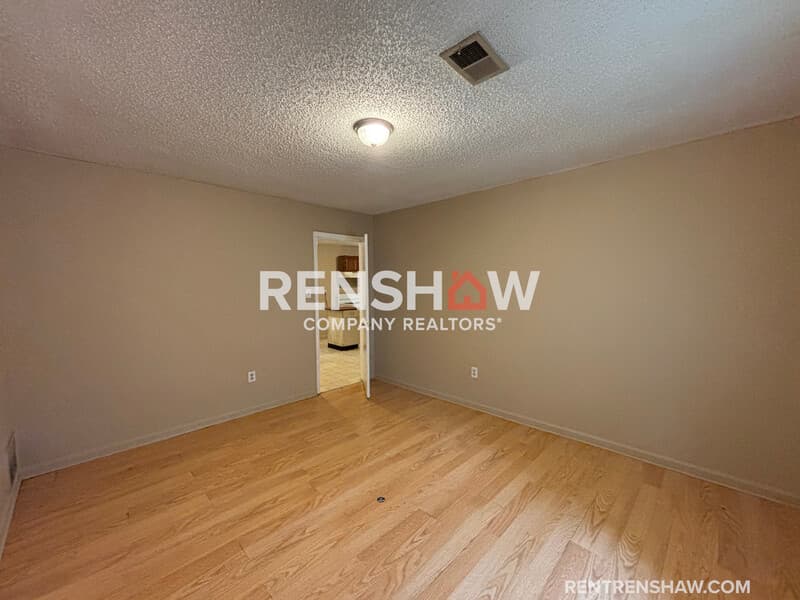Memphis House: 3257 Garver Rd