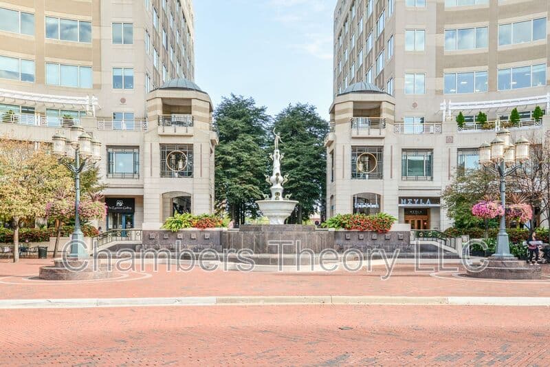 Reston House: 11475 Washington Plz W