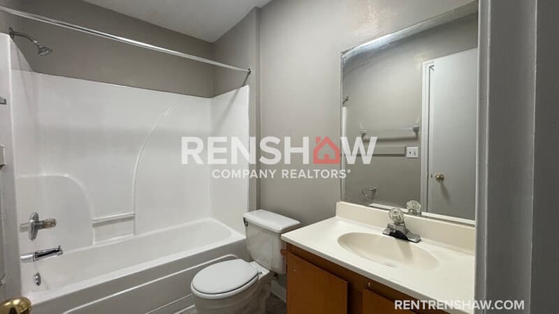Memphis House: 1452 Ledger Rd