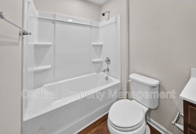 Greenville House: 165 Sarnesfield Way