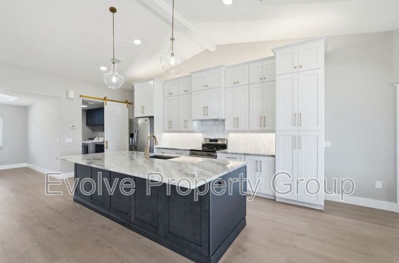 Flagler Beach House: 470 Lambert Ave.