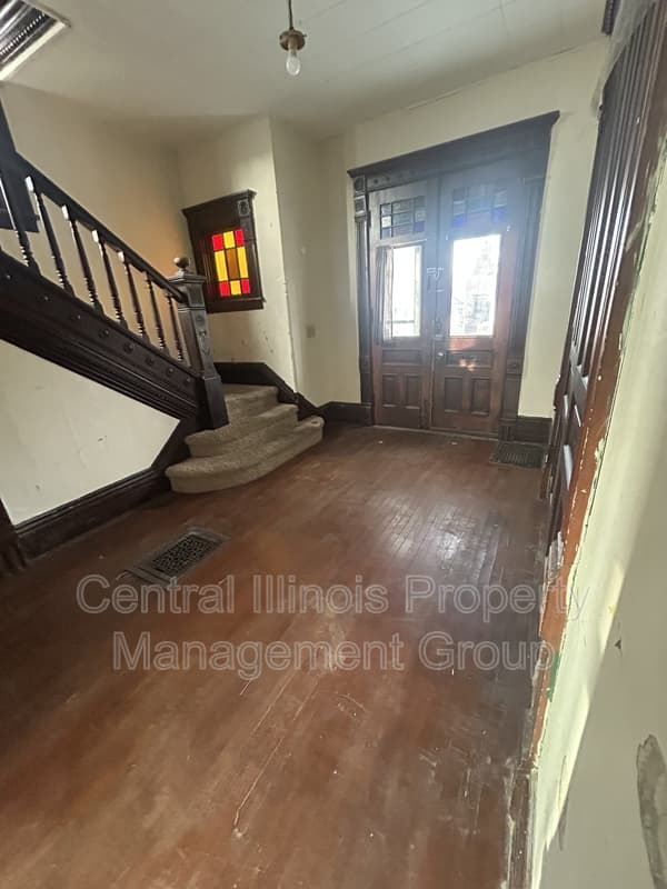 Bloomington Condo: 407 East Monroe Street - 2