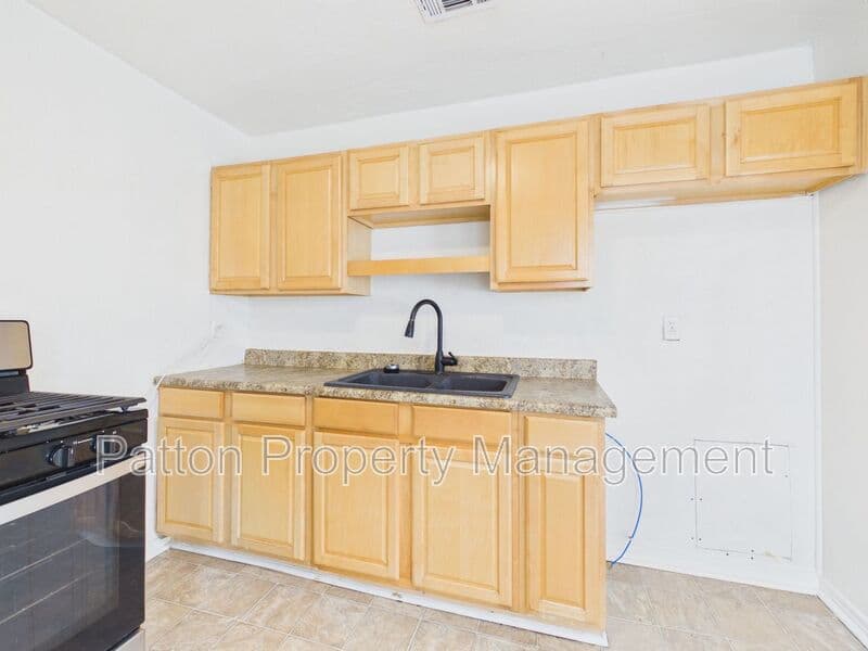 Amarillo House: 4646 Bowie