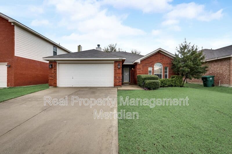 Blue Mound House: 10505 Braewood Dr