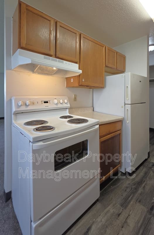 Moorhead Condo: 2408 3rd Avenue North - 6