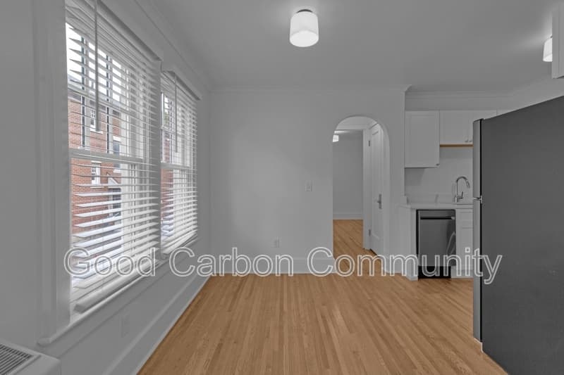 Kenmore Condo: 16-42 Chapel Rd