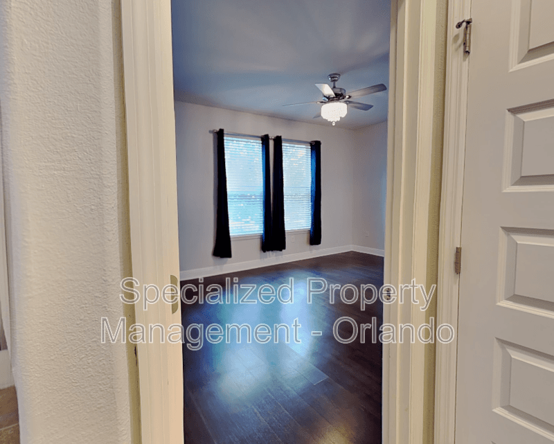 Winter Garden Townhome: 15543 Waterleigh Cove Dr