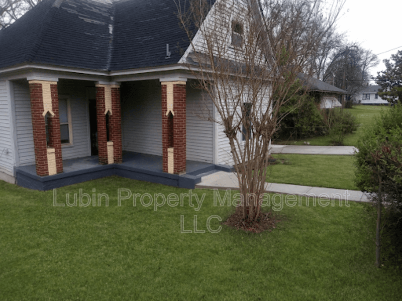 Memphis House: 1207 Cannon St
