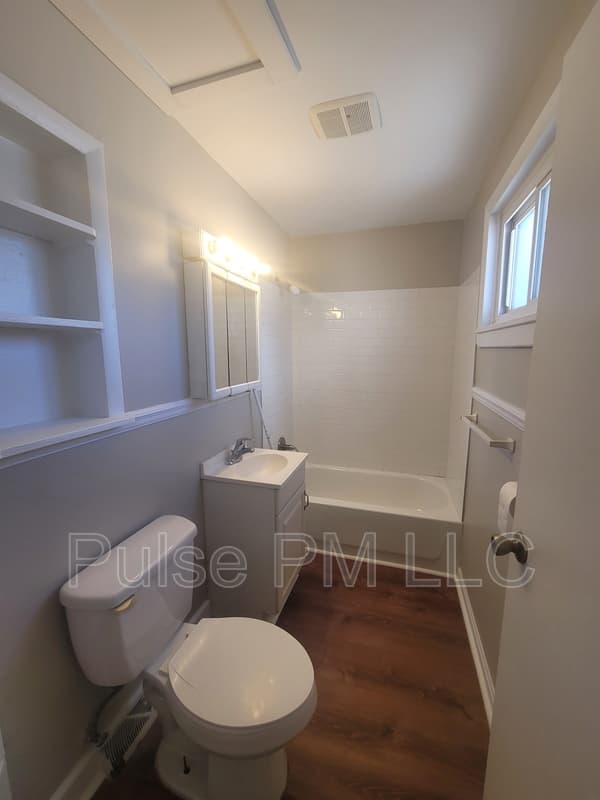 Dayton Condo: 812 6th Avenue