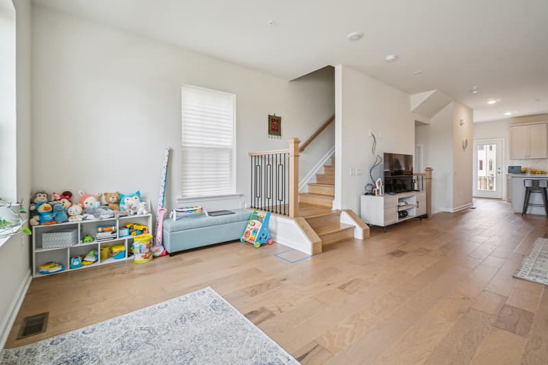 Livingston Townhome: 8 Haralson Ct