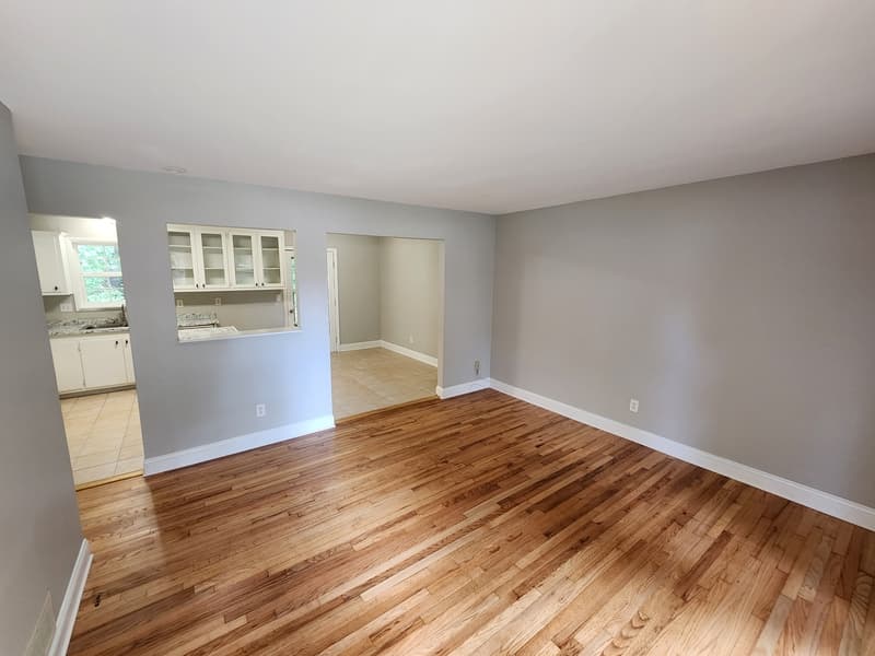 Norcross House: 829 East Glochester Place Northwest