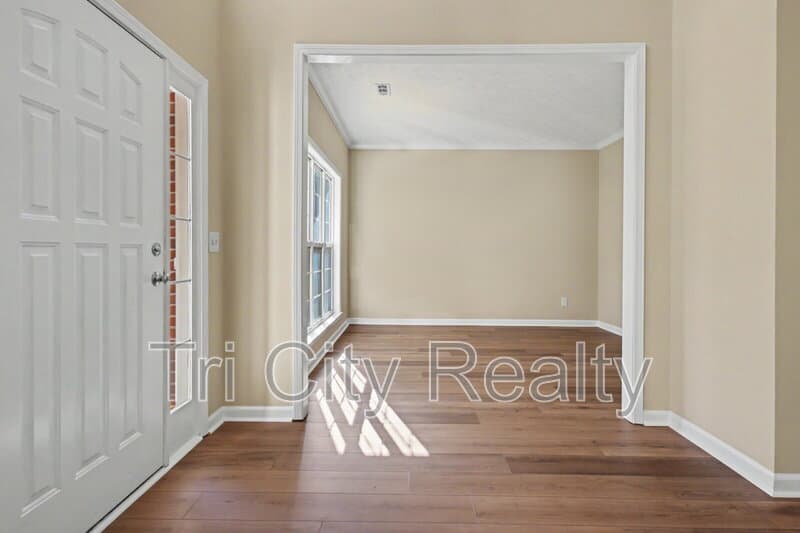 Sharpsburg House: 75 Sycamore Way