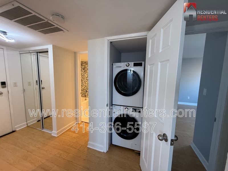 Milwaukee Condo: 1707 N Prospect Avenue