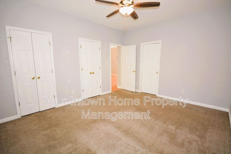 Rex House: 6697 Sunset Ct