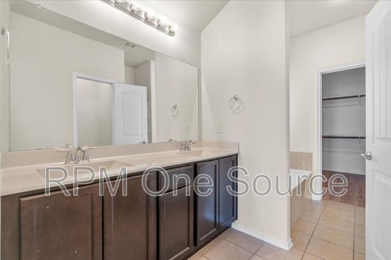 Princeton House: 1729 Park Trails Blvd.