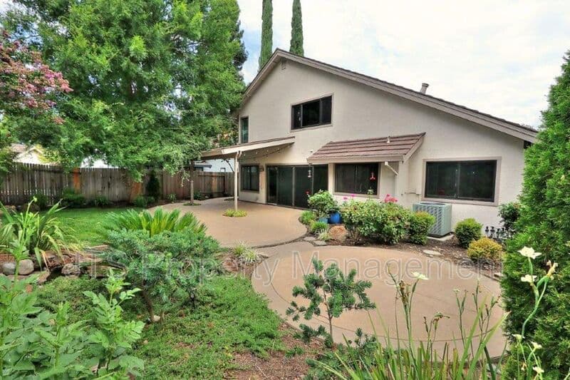 Gold River House: 2173 Roaring Camp Drive