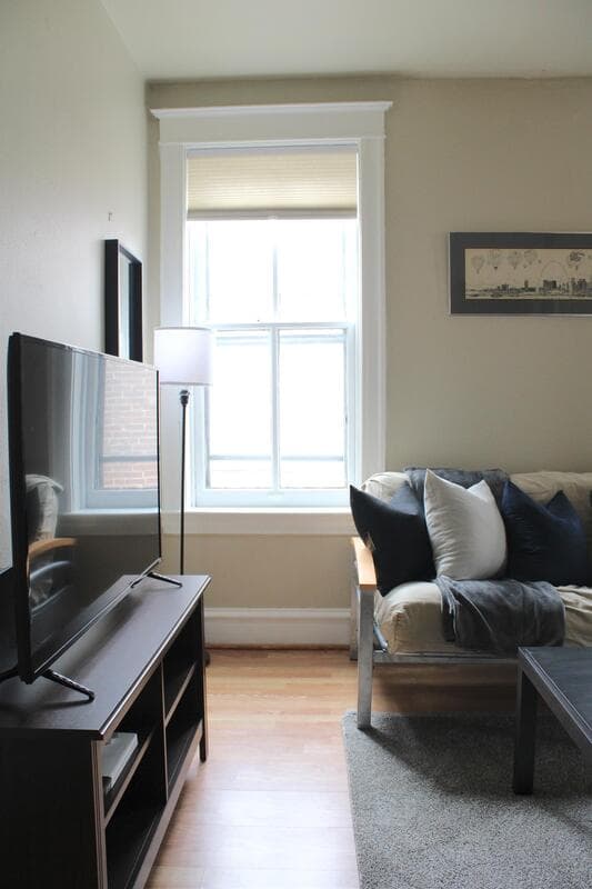 Saint Louis Condo: 4424 Oakland Ave 2W