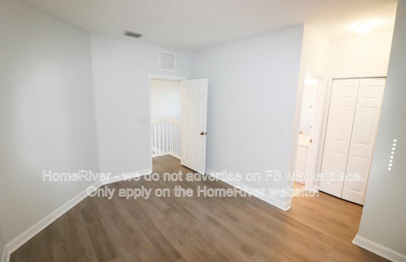 Homestead Townhome: 230 SE 29th Ave