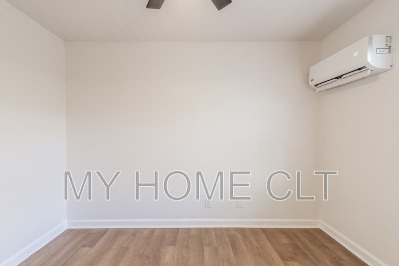 Charlotte Townhome: 931 Cantwell Street - 1