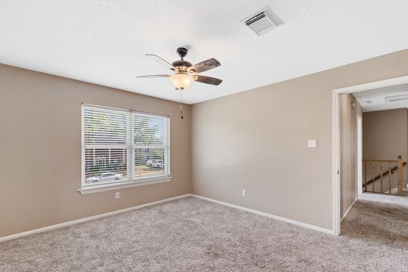 Houston House: 7507 Dogwood Falls Road