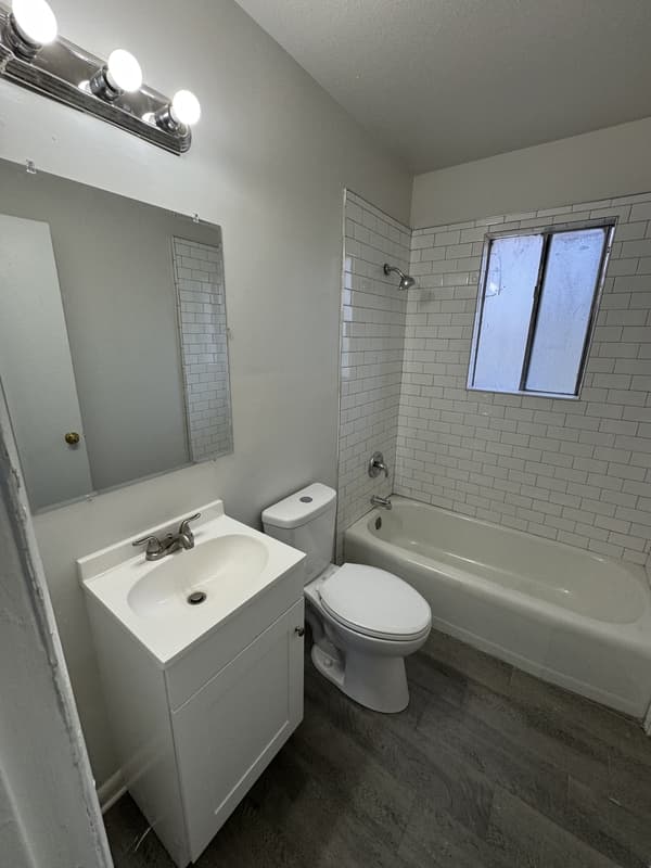 Columbus Condo: 1700 Martin Luther King Jr Blvd - 6