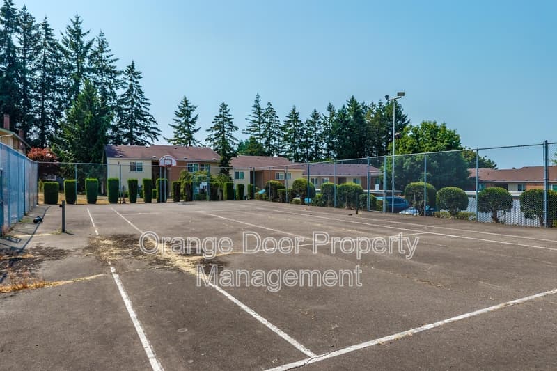 Kent Condo: 23601 112th Avenue SoutheastA102