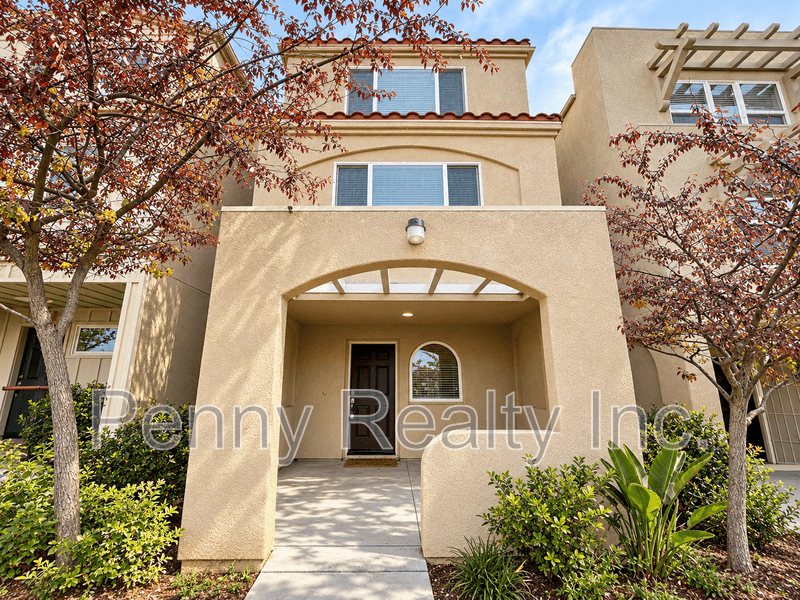 San Diego House: 4820 Charles Lewis Way