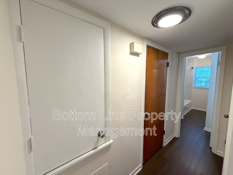 Charlotte Condo: 4605 Coronado Dr